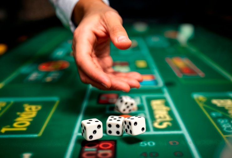 Studio live dealer Microgaming dengan teknologi HD di dewa poker